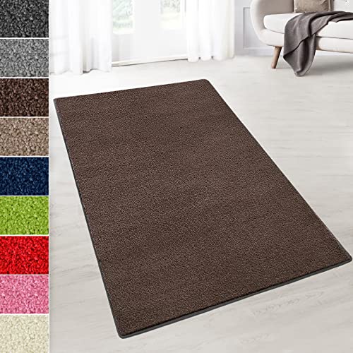 Floordirekt Velours-Teppich auf Maß - Flauschiger Teppichläufer für Küche, Flur, Wohnzimmer - Teppich Meterware Dynasty (Schlamm, 80 x 600 cm) von Floordirekt