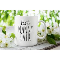 Beste Nanny Ever Tasse, Kaffeetasse, Geschenk Für Nanny, Keramik Geschenkbecher Geschenke Weltenbeste von FloraLoveGiftStore