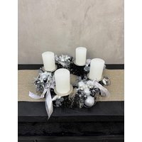 Edler Xl-Adventskranz Aus Bakuli Früchten Mit Weißen Rustika Kerzen. Sehr Haltbar Und Mehrjährig Verwendbar. Mit Deko Ca. 45 cm Ø Edler Xl-Adventskranz Aus Bakuli Früchten Mit Weißen Rustika Kerzen. Sehr Haltbar Und Mehrjährig Verwendbar. Mit Deko Ca. 45 cm Ø von FloristikDekoWilhelm