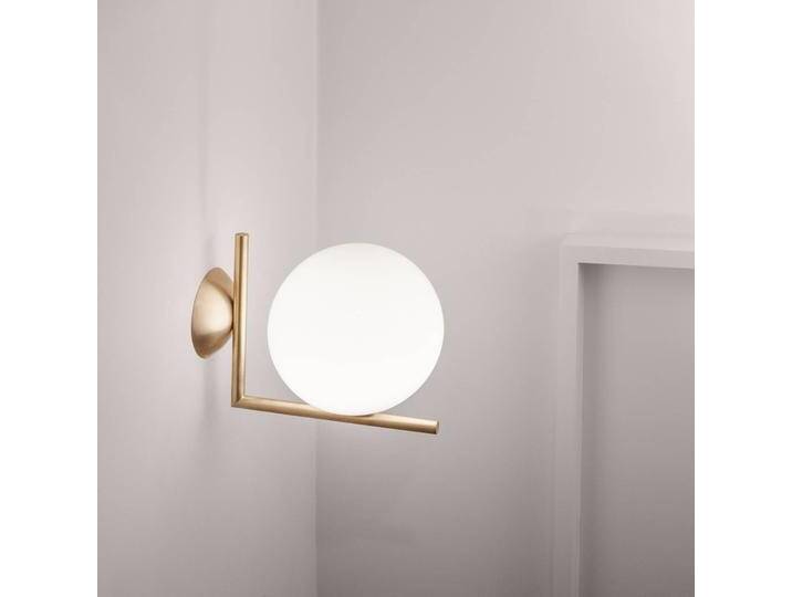 FLOS IC C/W1 Wandleuchte, Messing gebürstet für Wohn & Esszimmer - Gold / Messing - Modern FLOS IC C/W1 Wandleuchte, Messing gebürstet für Wohn & Esszimmer - Gold / Messing - Modern von Flos