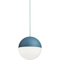 Flos String Light Sphere LED Pendelleuchte, App Control 22 m Kabel, blau von Flos