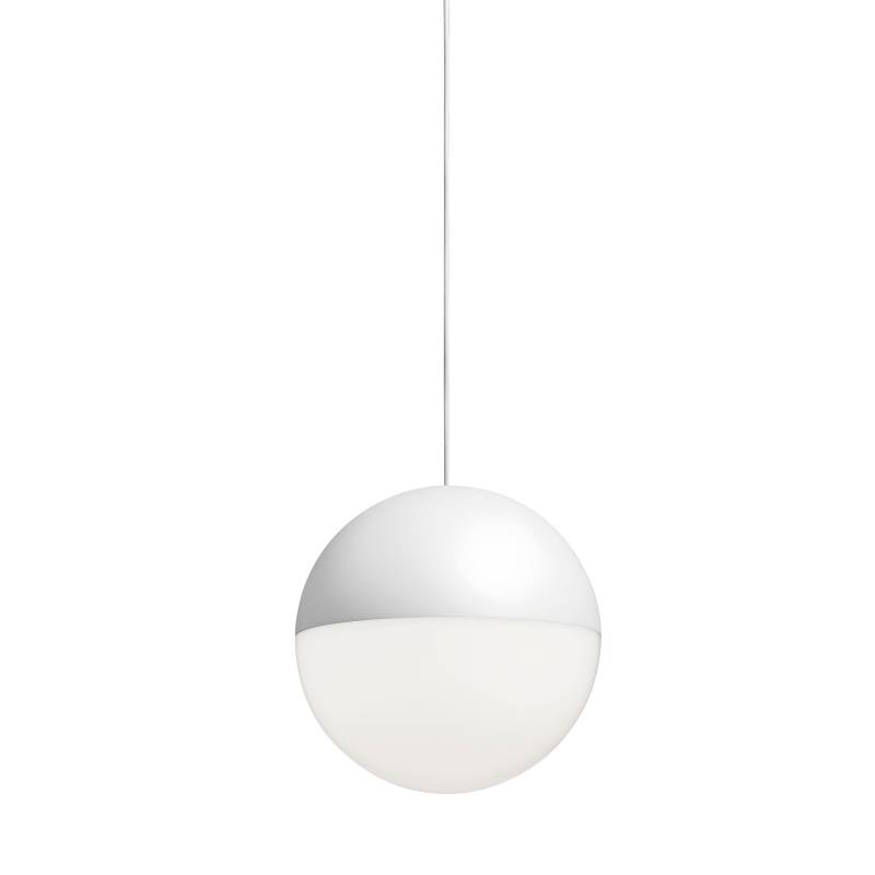 Flos - String Lights LED Pendelleuchte kugelförmig - weiß/matt/Schirm kugelförmig/Kabel 12m/ ohne Rosette von Flos