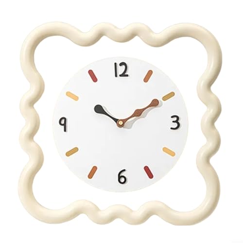 Floweringbeter Cremefarbene Wanddekoration mit Uhr und Wandlampe, entworfen, um als Blickfang über dem Fernseher oder Sofa im Wohnzimmer (C) zu dienen von Floweringbeter