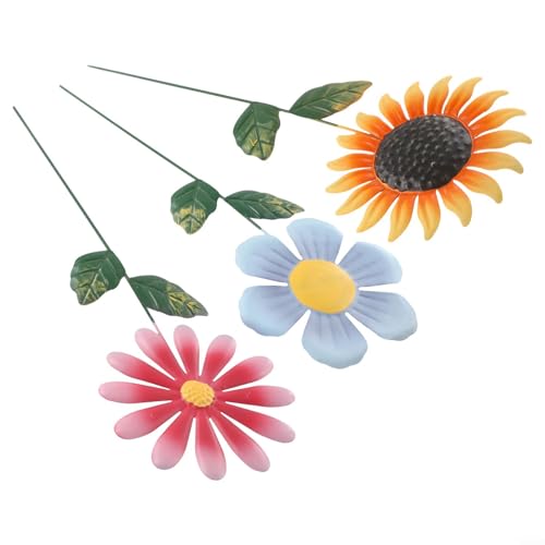 Hauchen Sie Leben in Ihre Natur mit dieser atemberaubenden Sammlung von drei hohen Metall-Blumenornamenten ein von Floweringbeter