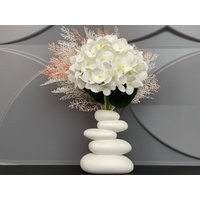 Künstliche Weiße Hortensie in Handgefertigter Vase Real Touch Seidenblumen Zweig Faux Pflanze Für Fake-Arrangement Im Innenbereich von GiftySoap