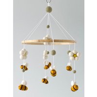 Biene Mobile/ Baby Mädchen Gänseblümchen Mobile/Baby Mobile/ Mobil von FluffyTailsByMia