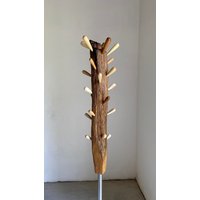Free Garderobe, Garderobenständer, Einzigartige Metallgarderobe, Eingangsbereich Möbel, Rustikale Handgefertigte Standgarderobe von Flycoatstudio