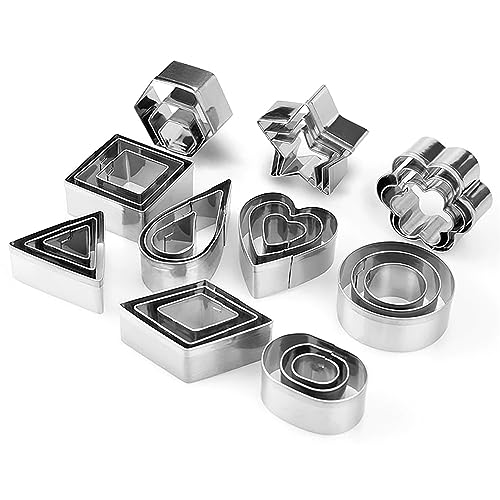 Fockety 30 Stück Ausstechformen aus Metall aus Edelstahl – dreieckige quadratische Form in Sternform, rund, verpackt, für Backliebhaber Fockety 30 Stück Ausstechformen aus Metall aus Edelstahl – dreieckige quadratische Form in Sternform, rund, verpackt, für Backliebhaber von Fockety
