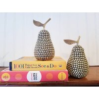 Vintage Messing Birne , Paar Birnen Schreibtisch Pear Accessoire, Trinket Found By Foo La von FooFooLaLaChild