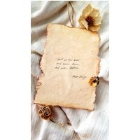 Und Selbst Dann Noch, Danach... Keep Loving. Handgeschriebene Affirmationen Auf Vintage Handgeschöpftem Papier. Poesie-Wandbehang von ForTheMagicOnes