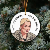 Erika Jayne Weinend Christbaumkugel - "Not The Brain, Fix Ankle" Lustiges 2021 Geschenk Für Echte Hausfrauen Von Beverly Hills Fans von ForeverStylesCo