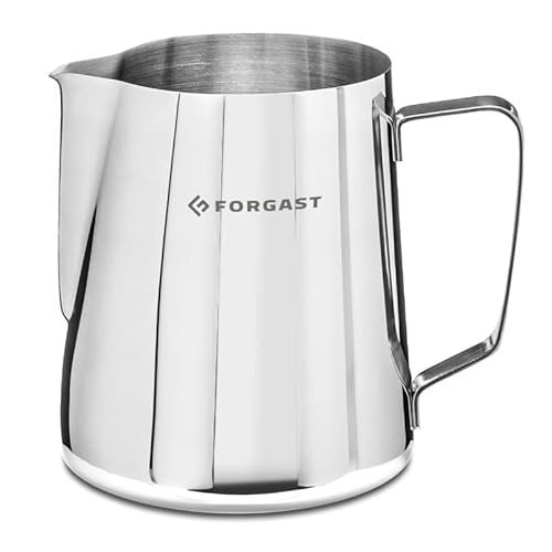 Forgast Milchkännchen aus Edelstahl | 1,5l | Milchschaumkännchen | Hochglanz Poliert | Barista Milchkanne | zum Milchaufschäumen für Milch Pitcher, Cappuccino, Espresso, Latte Art, Macchiato von Forgast