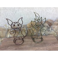 Katzennapfhalter, Katzennapfhalter von ForgedCommodities