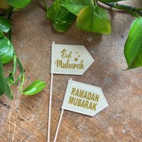 Personalisierte Ramandan Mubarak Filz Mini Flagge Dekoration - Benutzerdefinierte Eid Speerspitze Ramadan Box Füllstoff Geschenk Kareem Kinder von ForgedinFables