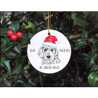 Personalisierte Hundekugel, Weihnachtsmann Pfoten Weihnachtsbaumdekoration, Haustier Weihnachtskugel, Personalisierte Hundeverzierung, Cockapoo von Forgetmeknotwales