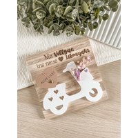 Silikonform/Gießform Roller Vespa Für Auf Klötzchen Mit Löcher Trockenblumen Raysin von Formenvielfalt