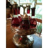 Antikes Ruby Red 5 Pc Viktorianisch Castor Set Mit Silber Stehen von ForwardMotionDesigns