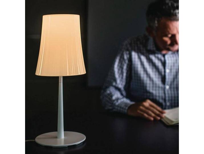 Foscarini Design Tischlampe Birdie Easy, weiß / opal, für Wohn- / Esszimmer, Metall, Design, Tischlampe von Foscarini