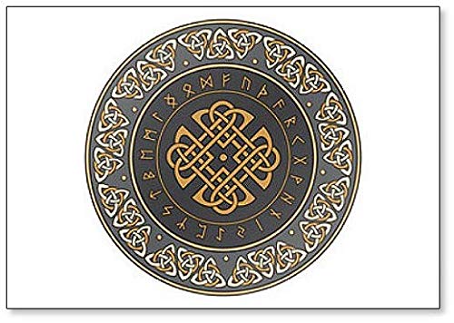 Kühlschrankmagnet, keltisches Schild, verziert mit einem antiken europäischen Muster und skandinavischen Runen von Foto Magnets