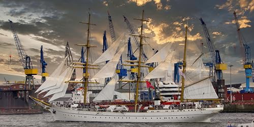 Panorama Leinwandbild - Fotomotiv: Das alte Segelschulschiff Gorch Fock im Hamburger Hafen - Fotos/Bilder/Wandbilder/Souvenirs, Größen Name: 80 x 40 cm Panorama Leinwandbild - Fotomotiv: Das alte Segelschulschiff Gorch Fock im Hamburger Hafen - Fotos/Bilder/Wandbilder/Souvenirs, Größen Name: 80 x 40 cm von Fotografie Torsten Ackermann