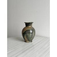 Signierte Keramikvase, Wunderschön Grün Glasiert Mit Tropfeneffekt, Geschenk, Farbenfrohe Deko, Blumenstrauß Deko von FouilleVintage