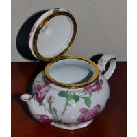 Redoubt Rose Porzellan Teekanne Ja Designs 24K Vergoldeter Klappdeckel Redoubt Rose Porzellan Teekanne Ja Designs 24K Vergoldeter Klappdeckel von FoundTeaSetTreasures