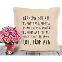 Personalisiertes Geschenk Für Oma Nanna Oder Gran Cupcake Einhorn Design Kissen Plus Bezug 18x18 Zoll Muttertag Weihnachtsgeschenk von Fourleafclovergifts