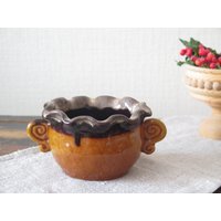 Vintage Keramik Handgemachter Topf Mit Griffen 70Er 80Er Wohndekor Brauner Ton Glasierte @246-56 Vintage Keramik Handgemachter Topf Mit Griffen 70Er 80Er Wohndekor Brauner Ton Glasierte @246-56 von FoxBoxMarket