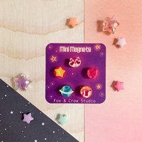 Weltraum Waschbär Mini Magnet Set Weltraum Waschbär Mini Magnet Set von FoxCrowShop