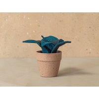 Grüner Sukkulenten Stoff Im Keramiktopf - Textile Pflanzen Kunst Modernes Wohndekor von FoxPigeonDecor