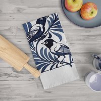 Geschirrtuch, Spatz William De Morgan, American Arts & Crafts, Küchenhandtuch von Foxwoodpillows