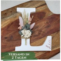 Holzbuchstabe Personalisiert Trockenblumen Geschenk Kinderzimmer Personalisierbar Taufe Deko Nachhaltig Geschenkidee Geburt Kind von FraeuleinBelle
