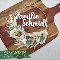 Personalisierter Trockenblumenkranz - Türkranz Mit Name, Boho Wanddeko Eukalyptus Pampasgras, Geschenk Zur Hochzeit, Blumenkranz Pastell von FraeuleinBelle