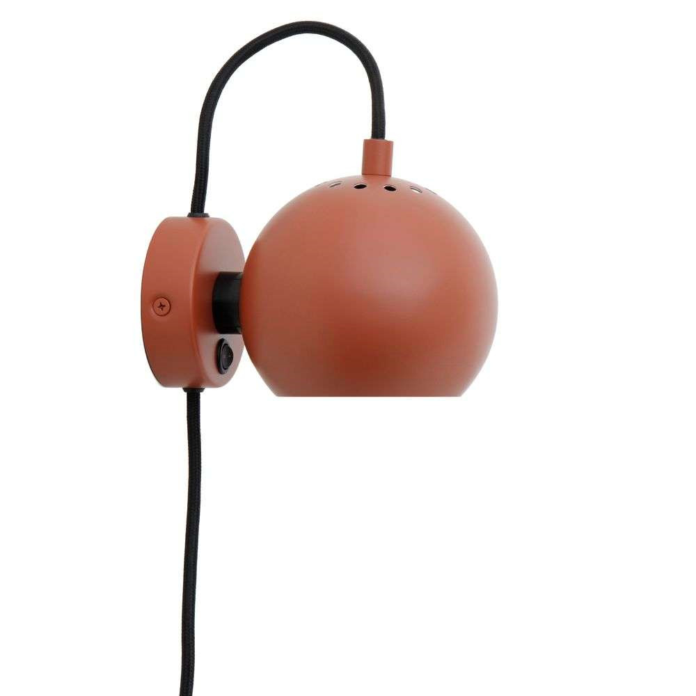 Frandsen - Ball Wandleuchte Matt Terracotta Red von Frandsen