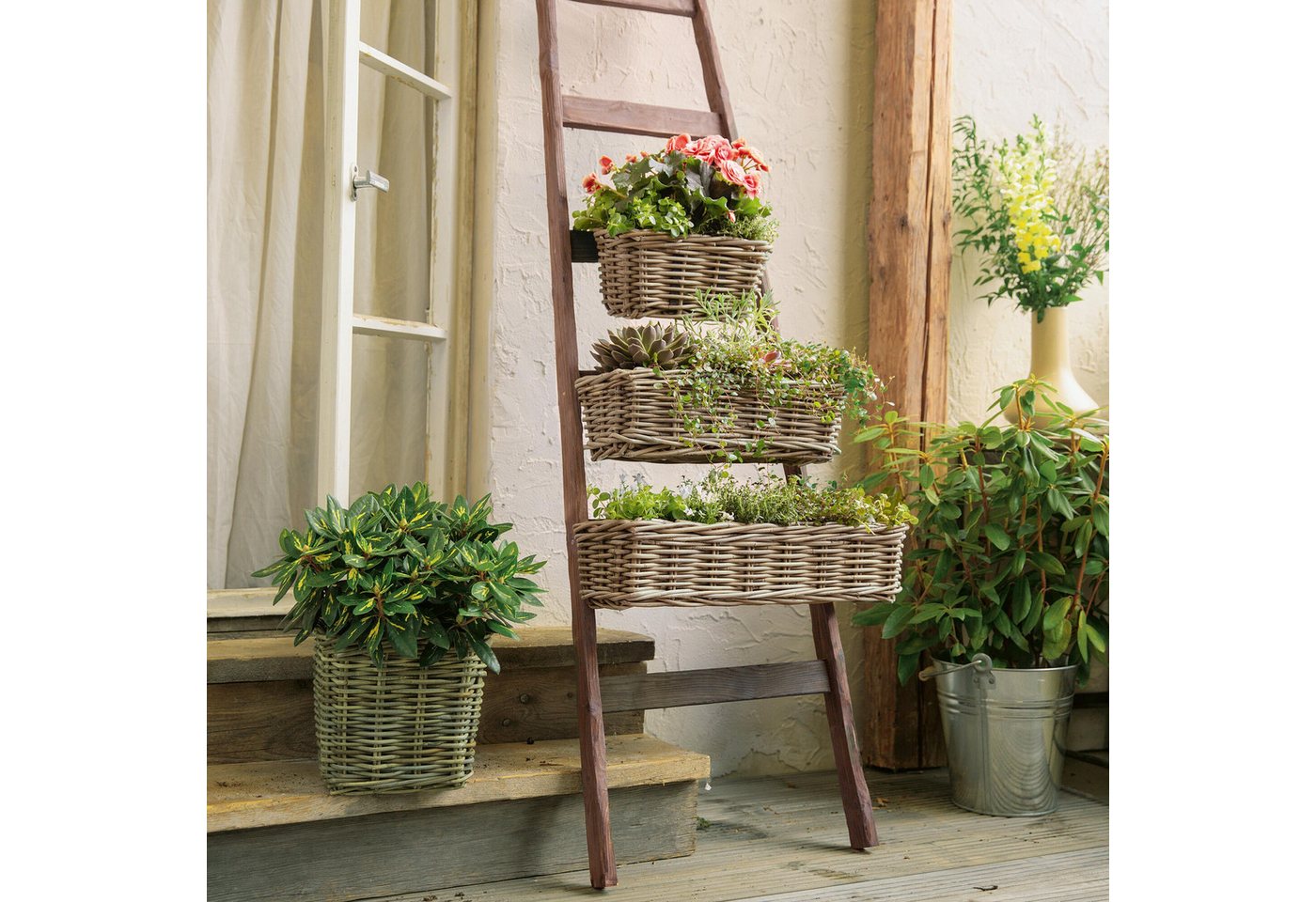 Frank Flechtwaren Blumenkasten Rattan Pflanzkasten Koboo Grey groß – Balkonkasten Frank Flechtwaren Blumenkasten Rattan Pflanzkasten Koboo Grey groß – Balkonkasten von Frank Flechtwaren