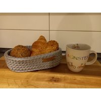 Moderner Brotkorb Oval/Ovaler Häkelkorb Korb Gehäkelt Präsentkorb Frühstückskorb Moderner Brotkorb Oval/Ovaler Häkelkorb Korb Gehäkelt Präsentkorb Frühstückskorb von FranziHandmadeMS