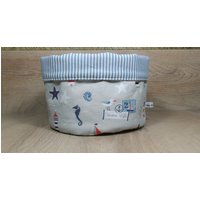 Utensilo Leuchtturm - Stoffkörbchen Maritim-Geschenk Baby - Wickeltisch - Aufbewahrung - Körbchen Stoff-Brotkorb-Bad -Gestreift Streifen Utensilo Leuchtturm - Stoffkörbchen Maritim-Geschenk Baby - Wickeltisch - Aufbewahrung - Körbchen Stoff-Brotkorb-Bad -Gestreift Streifen von FrauGroschke