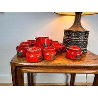 Set Aus 11 Teilen - Geschirr Zell Am Harmersbach Serie Anuschka I Keramik Keramikbecher, Bowle 70Er Jahre, Fat Lava Set Aus 11 Teilen - Geschirr Zell Am Harmersbach Serie Anuschka I Keramik Keramikbecher, Bowle 70Er Jahre, Fat Lava von FrauVaseDesigns