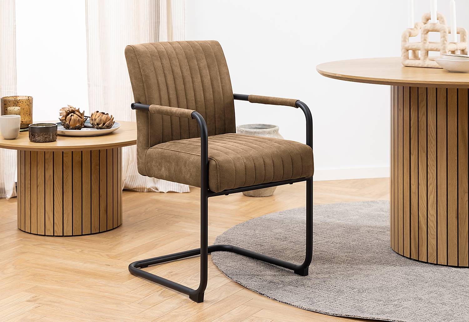 home24 Freischwinger Brallee 2er-Set 51 x 85 x 65cm Braun home24 Freischwinger Brallee 2er-Set 51 x 85 x 65cm Braun von home24