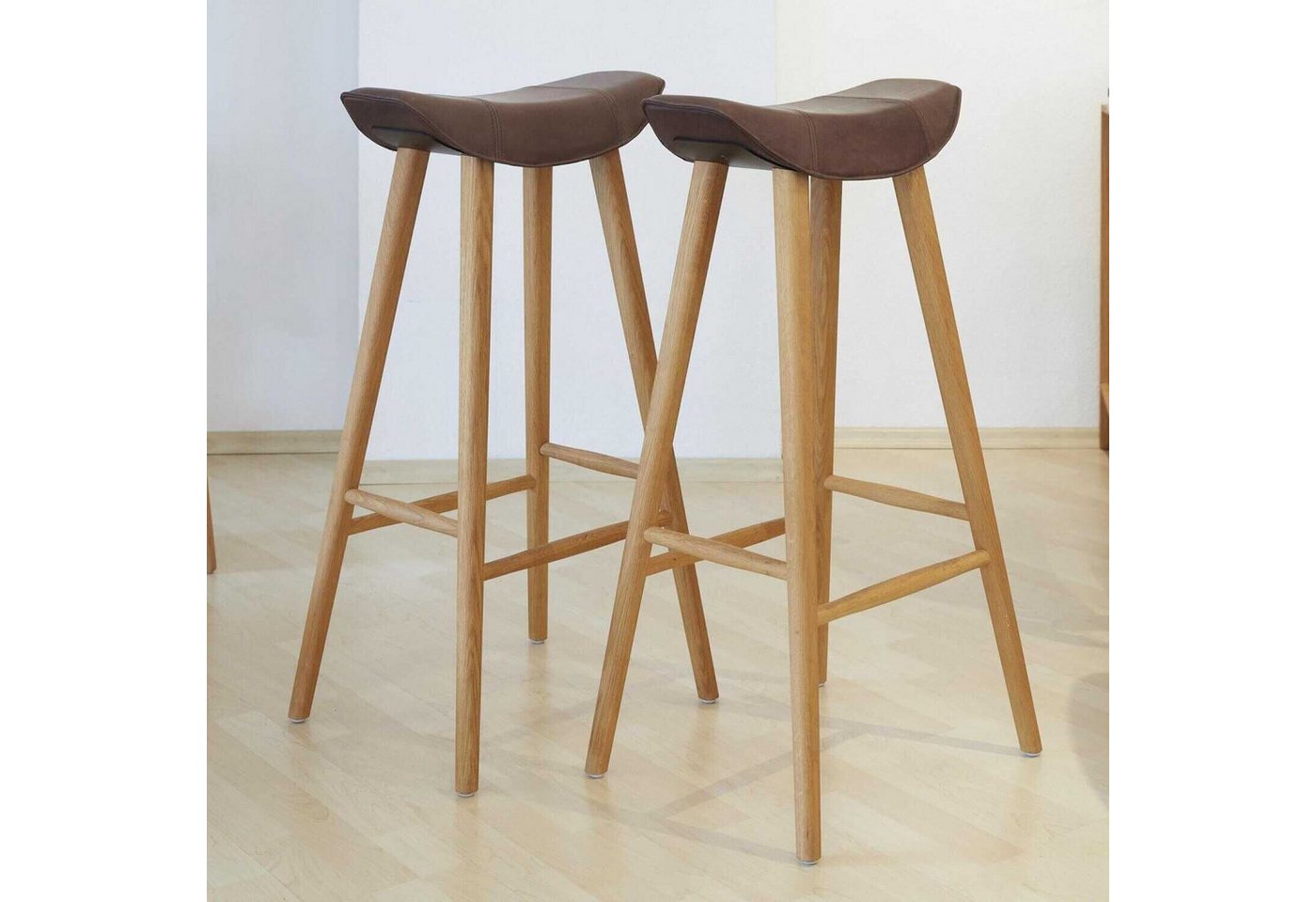 Freifrau Barhocker 2er-Set Barhocker Kya Basic Leder Oman Coffee 501 Freifrau Barhocker 2er-Set Barhocker Kya Basic Leder Oman Coffee 501 von Freifrau