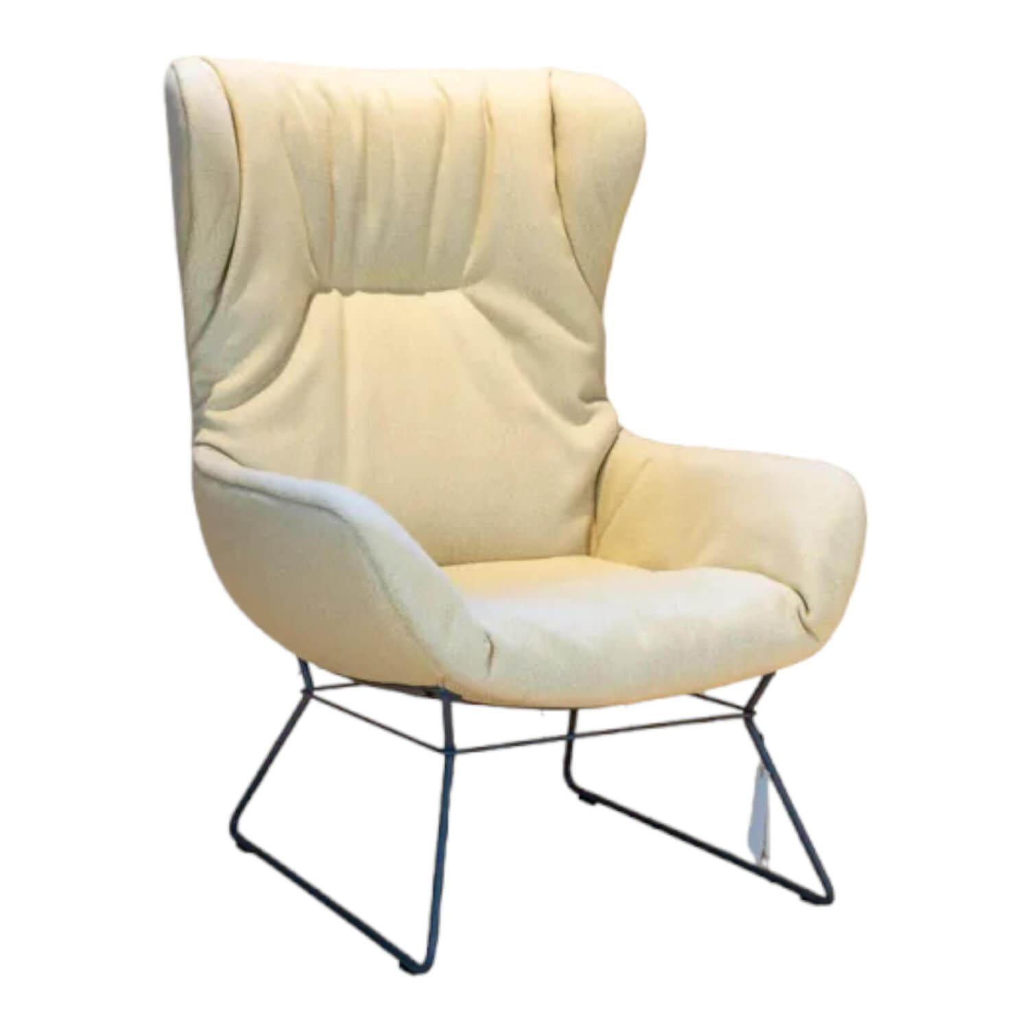 Stuhl Leya Wingchair Stoff Lopi Biscuit Drahtgestell Schiefergrau Pulverbeschich... von Freifrau