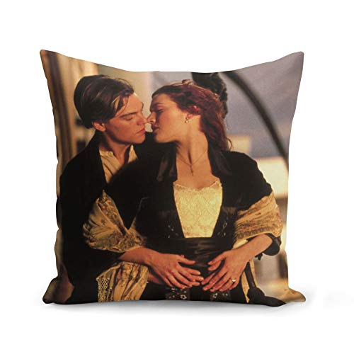 French Unicorn Kissenbezug, Fotodruck, Motiv: Titanic Leonardo Di Caprio Kate Winslet Kiss Scene (40 x 40 cm) von French Unicorn