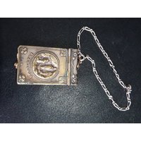 Seltene Antike Französisch Lourdes Geheime Notizbuch Eingefasst in Silber Typ Metall-Abdeckung von FrenchAntiqueGoods
