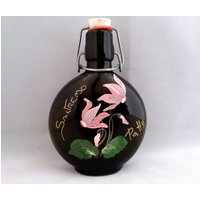 Vintage Grüne Glasflasche Behälter Vase Handgemalte Flora Signiert Von Künstler Ornamemts Display/French Studio von FrenchStudioVintage
