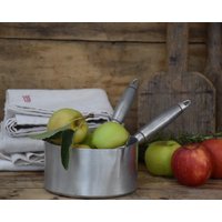 Vintage Aluminiumpfannen Küchendekor Und Aufbewahrung - Gartenpflanzgefäß Kochtöpfe Oder Ein Set Von Zwei von FrenchTouchBoutique