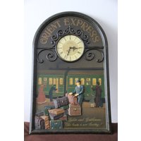 Orient Express Zeichen Wanddekor Zug Bahnhofsuhr Reise Wandkunst Hercule Poirot Pub Bar Gasthaus Dekor Werbung Holz Orient Express Zeichen Wanddekor Zug Bahnhofsuhr Reise Wandkunst Hercule Poirot Pub Bar Gasthaus Dekor Werbung Holz von FrenchVintageAntik