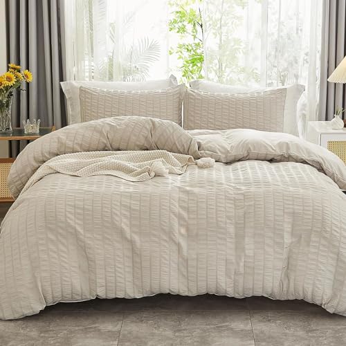 Freyamy Seersucker Bettwäsche 200x220cm 3teilig Beige Geprägt Streifen Strukturiert Bettwaren-Sets Uni Gebürstet Microfaser Weiche Bettbezug mit Reißverschluss und 2 Kissenbezug 80x80cm Freyamy Seersucker Bettwäsche 200x220cm 3teilig Beige Geprägt Streifen Strukturiert Bettwaren-Sets Uni Gebürstet Microfaser Weiche Bettbezug mit Reißverschluss und 2 Kissenbezug 80x80cm von Freyamy