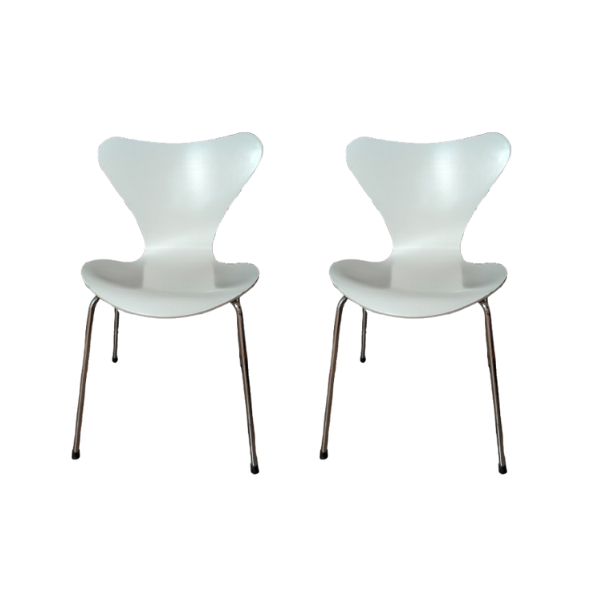 2er-Set Serie 7 Stühle Weiss von Arne Jacobsen, Fritz Hansen 2er-Set Serie 7 Stühle Weiss von Arne Jacobsen, Fritz Hansen von Fritz Hansen