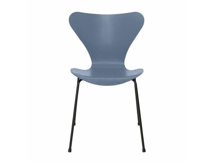 B-Ware Fritz Hansen Serie 7 Stuhl Esszimmerstuhl Holz Dusk Blue Gefärbt Gestell Schwarz B-Ware von Fritz-Hansen