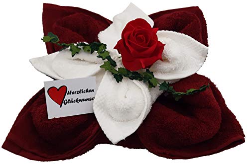 Frotteebox Geschenk-Set Rose aus Handtuch (100x50cm) rot und Gästetuch (30x30cm) weiß in Handarbeit geformt mit Deko-Rose von Frotteebox